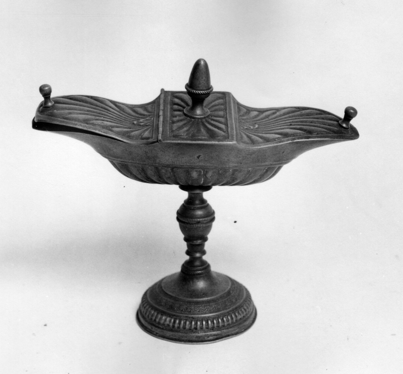 navicella portaincenso, opera isolata - ambito ligure-piemontese (secc. XIX/ XX)