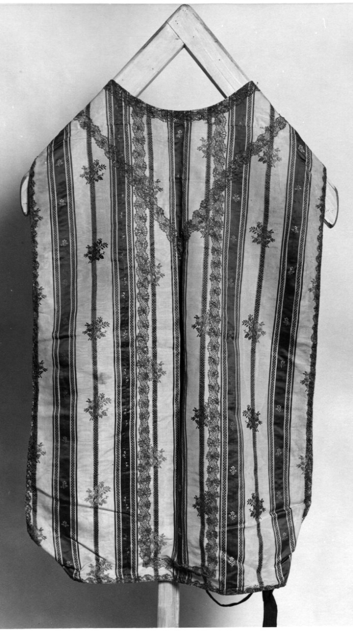 paramento liturgico, insieme - manifattura italiana (ultimo quarto sec. XVIII)