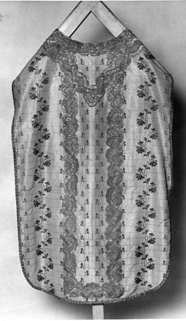 paramento liturgico, insieme - manifattura francese, manifattura italiana (ultimo quarto sec. XVIII)