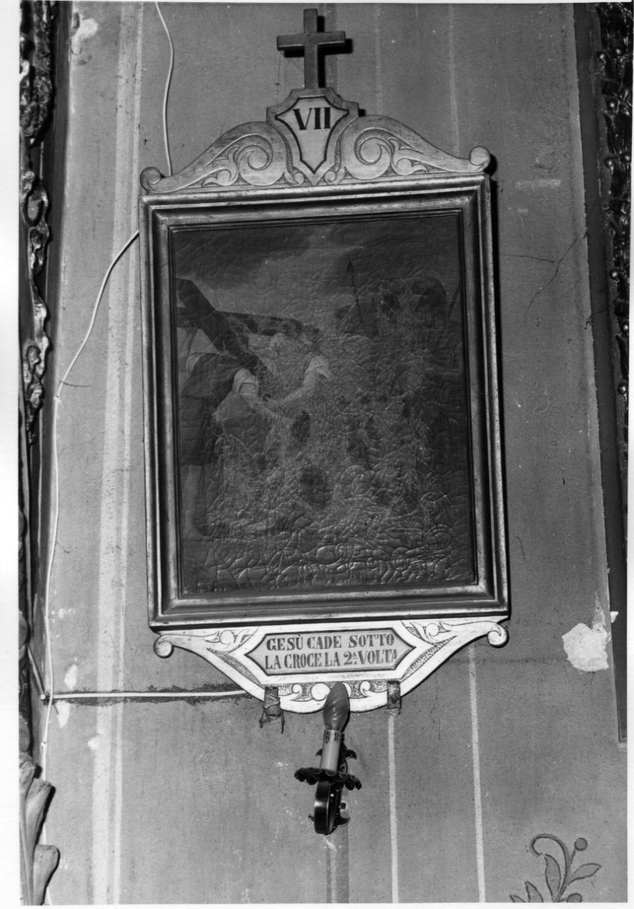 stazione VII: Gesù cade sotto la croce la seconda volta (dipinto) - ambito ligure-piemontese (fine/inizio secc. XIX/ XX)