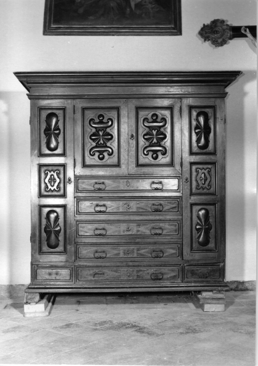 armadio, opera isolata - ambito genovese (metà sec. XVII)