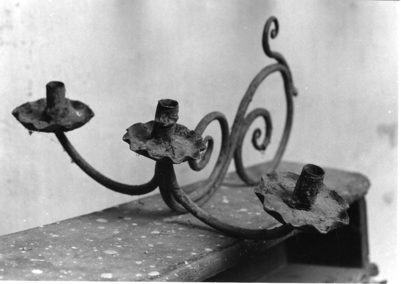 braccio di candelabro, serie - ambito genovese (sec. XVIII)