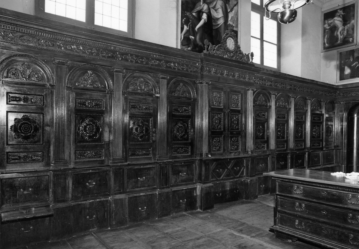 armadio, opera isolata di Poruini Bernardo (metà sec. XIX)