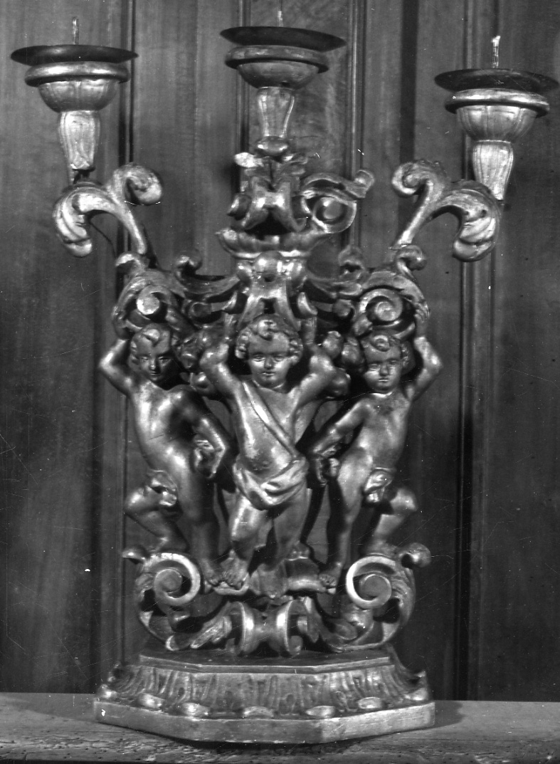 putti (candeliere da parete di chiesa, opera isolata) - ambito piemontese (sec. XIX)