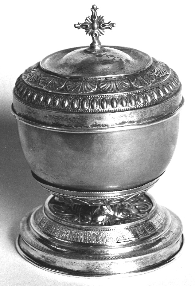 pisside, opera isolata - produzione piemontese (secondo quarto sec. XX)