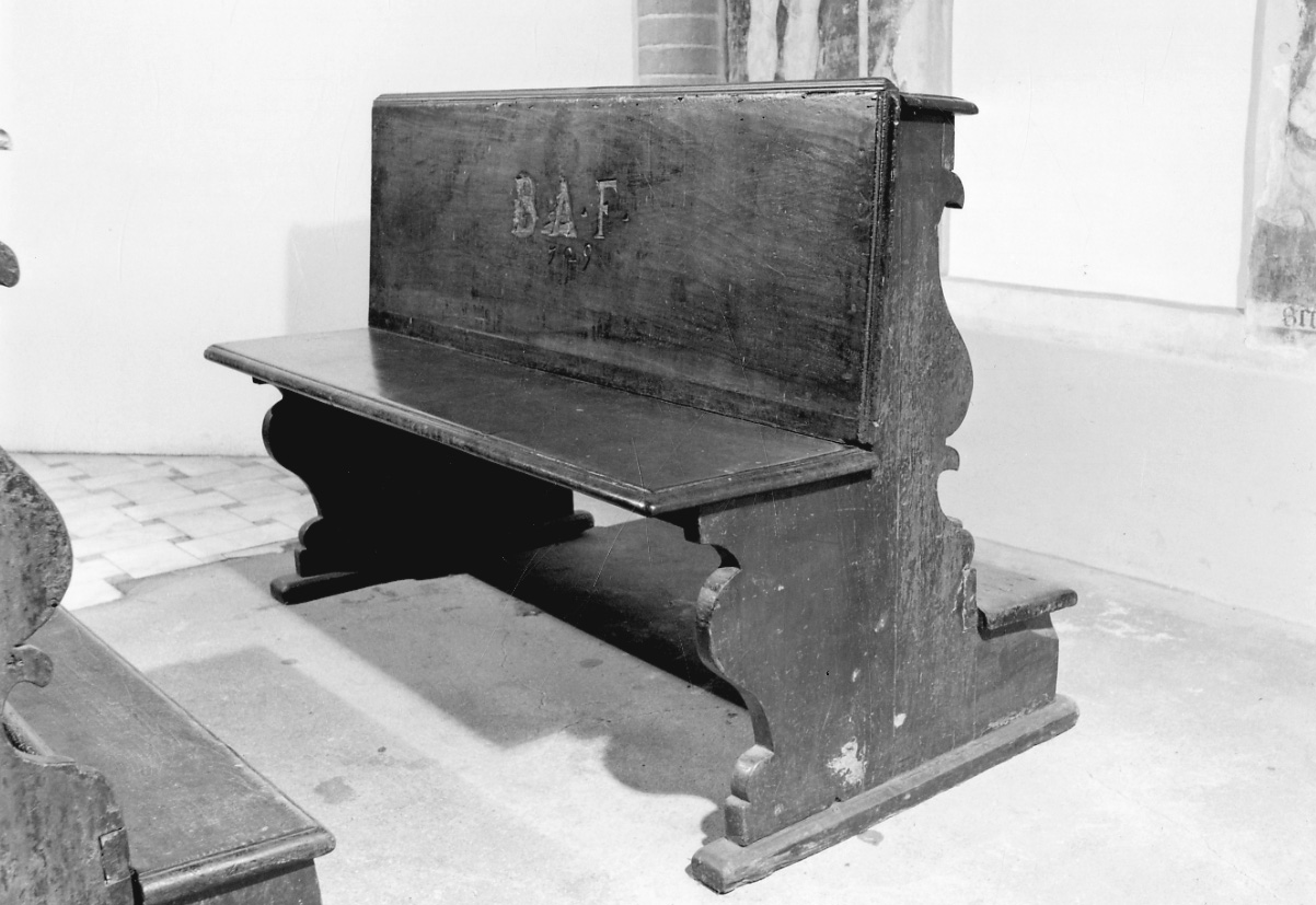 banco da chiesa, serie - ambito astigiano (prima metà sec. XVIII)