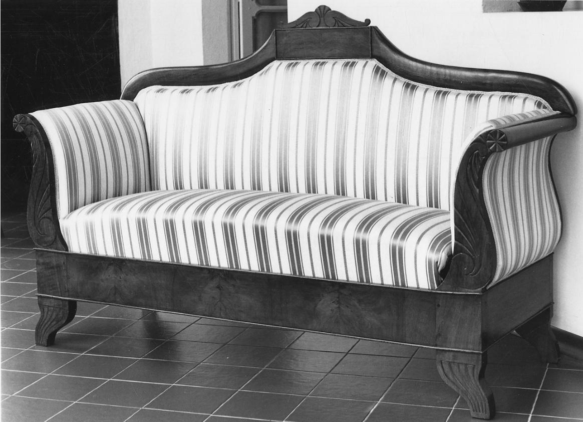 divano, opera isolata - ambito astigiano (prima metà sec. XIX)