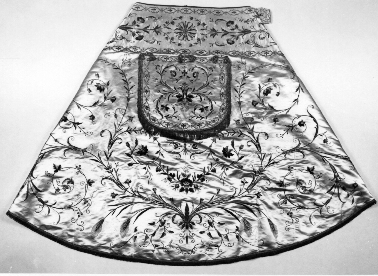 piviale, opera isolata - manifattura astigiana (seconda metà sec. XIX)