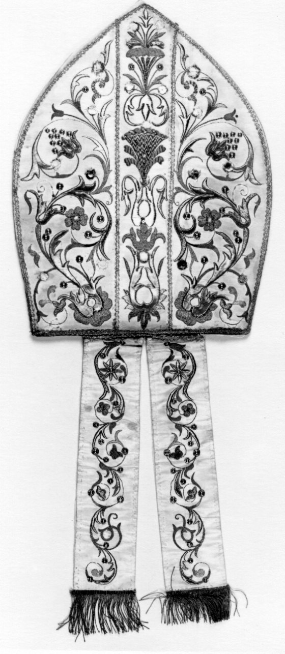 mitria, opera isolata - manifattura astigiana (seconda metà sec. XIX)