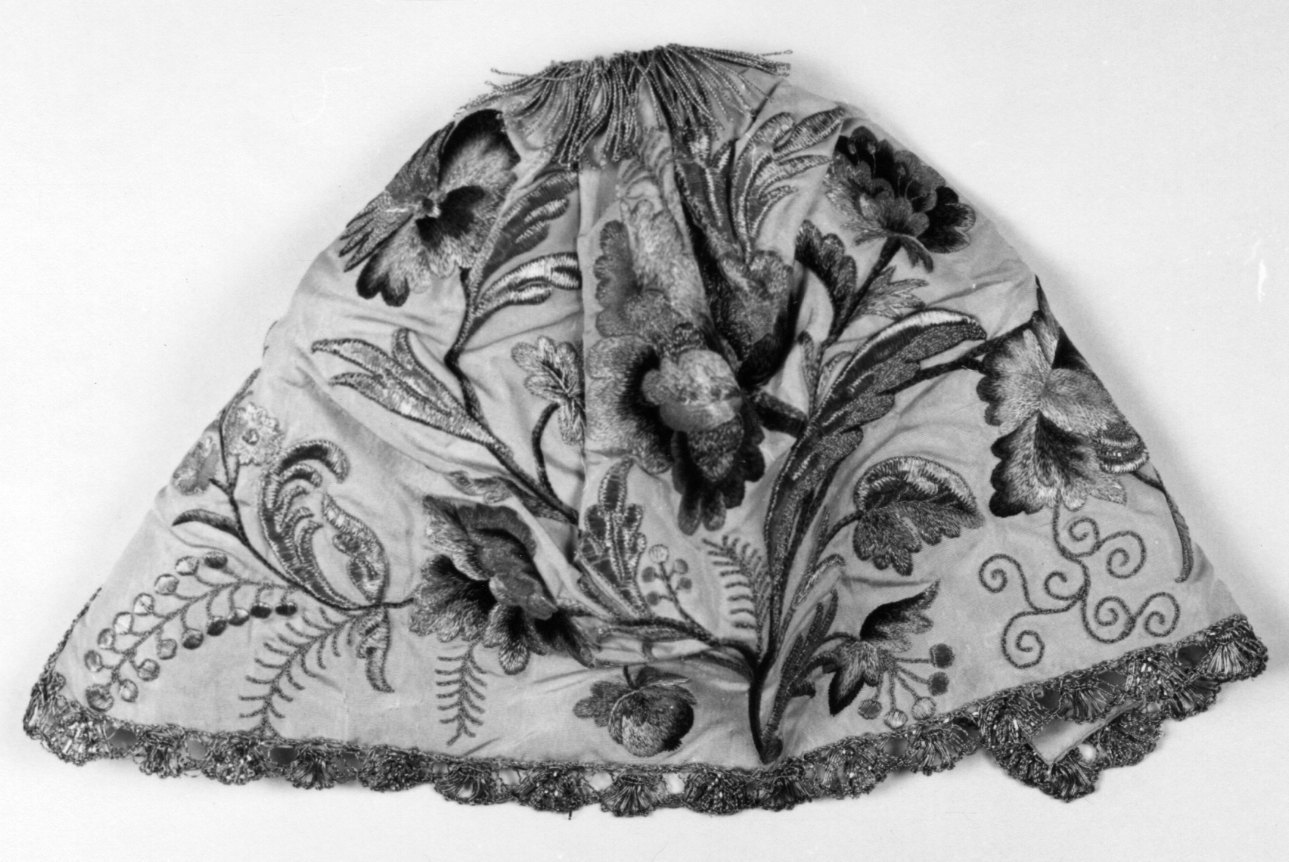 conopeo di pisside, opera isolata - manifattura astigiana (prima metà sec. XVIII)