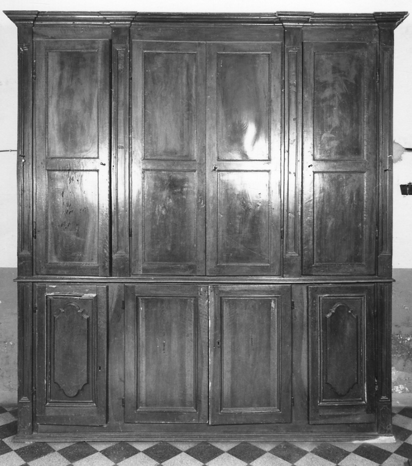 armadio da sacrestia, opera isolata - ambito piemontese (seconda metà sec. XVIII)