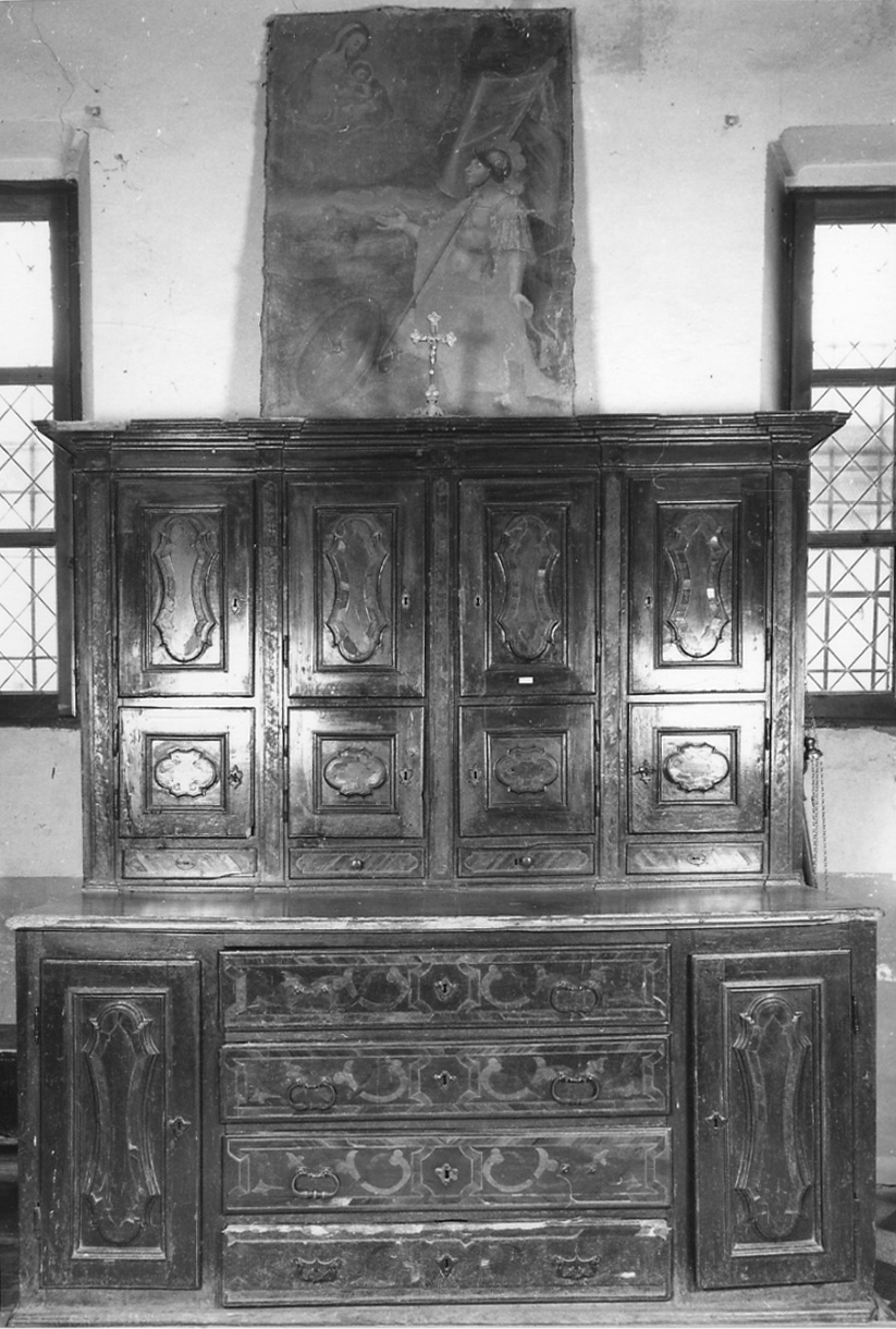 armadio da sacrestia, opera isolata di Dagna Antonio Maria (terzo quarto sec. XVIII)
