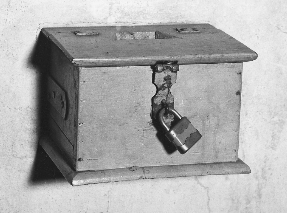 cassetta per elemosine, opera isolata - ambito astigiano (seconda metà sec. XIX)