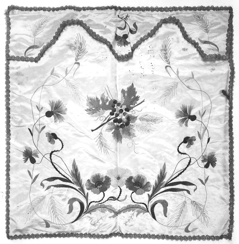 conopeo di tabernacolo, opera isolata - manifattura piemontese (prima metà sec. XX)