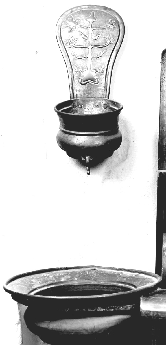 lavabo da sacrestia, insieme - ambito astigiano (secondo quarto sec. XIX)