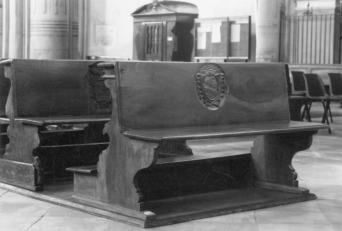 banco da chiesa, serie - bottega astigiana (primo quarto sec. XVIII)