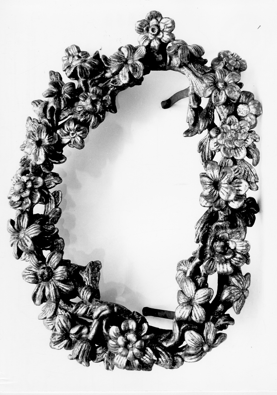 decorazione a intaglio, frammento - bottega piemontese (prima metà sec. XVIII)