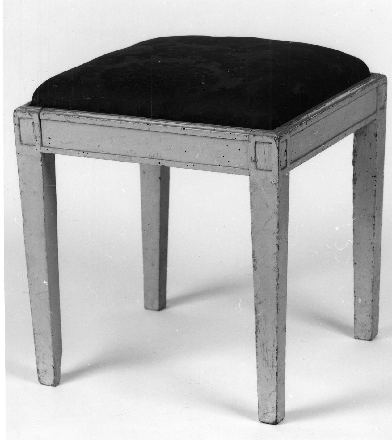 sgabello, serie - ambito piemontese (fine/inizio secc. XVIII/ XIX)