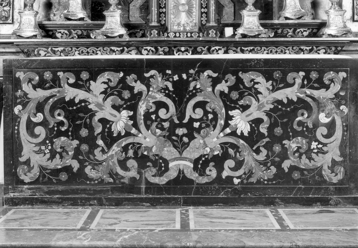 paliotto, elemento d'insieme - ambito lombardo-piemontese (seconda metà sec. XVII)