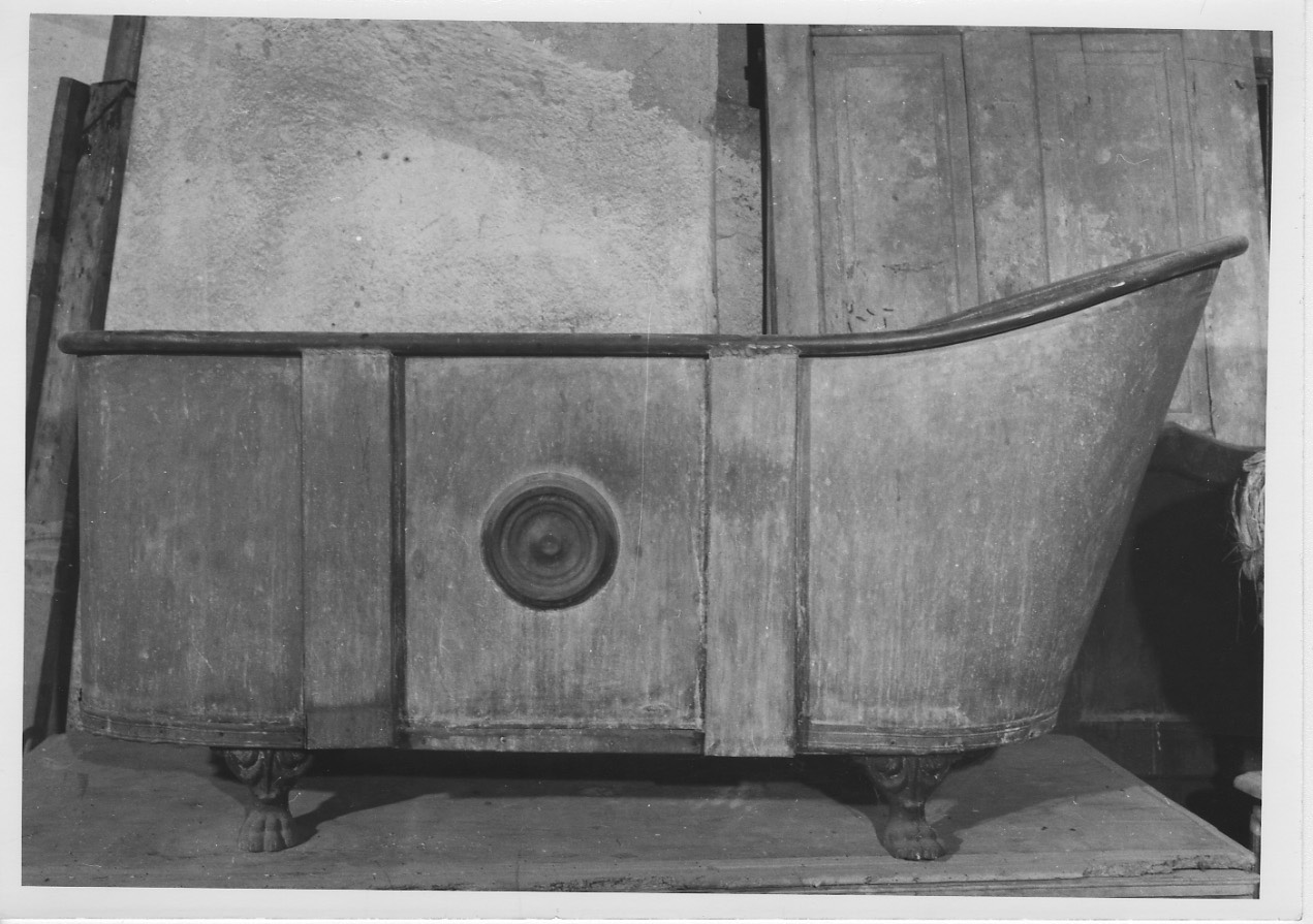 vasca da bagno, opera isolata - ambito piemontese (fine sec. XIX)