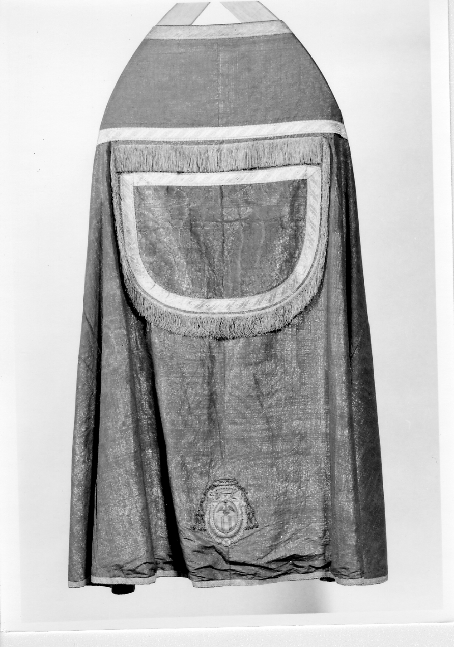 piviale, elemento d'insieme - manifattura italiana (ultimo quarto sec. XVIII)