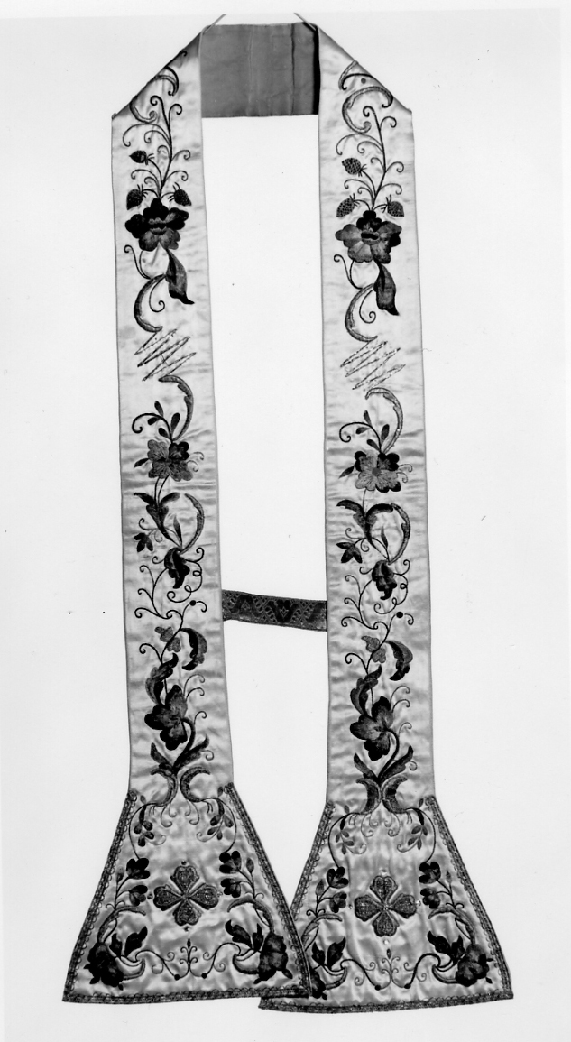 stola, elemento d'insieme - manifattura italiana (prima metà sec. XX)