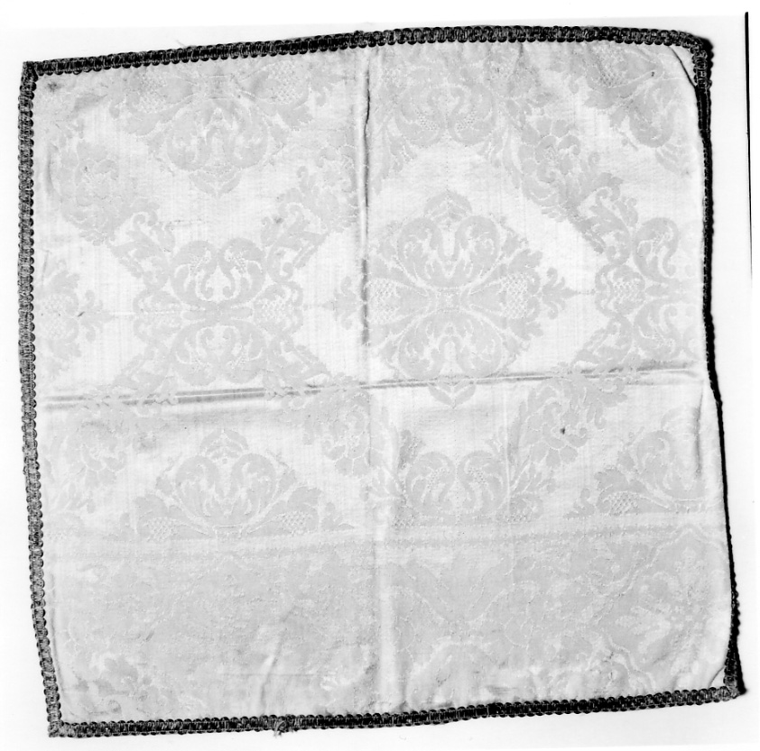 velo di calice, elemento d'insieme - manifattura italiana (fine/inizio secc. XIX/ XX)