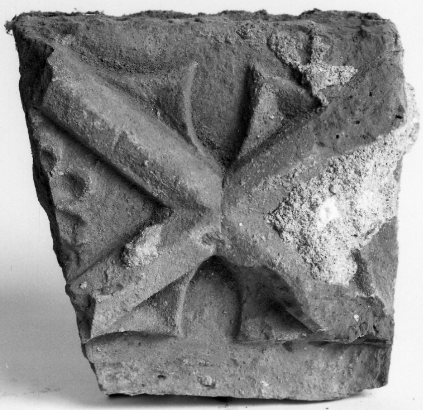 decorazione plastica, elemento d'insieme - ambito novarese (seconda metà sec. XV)