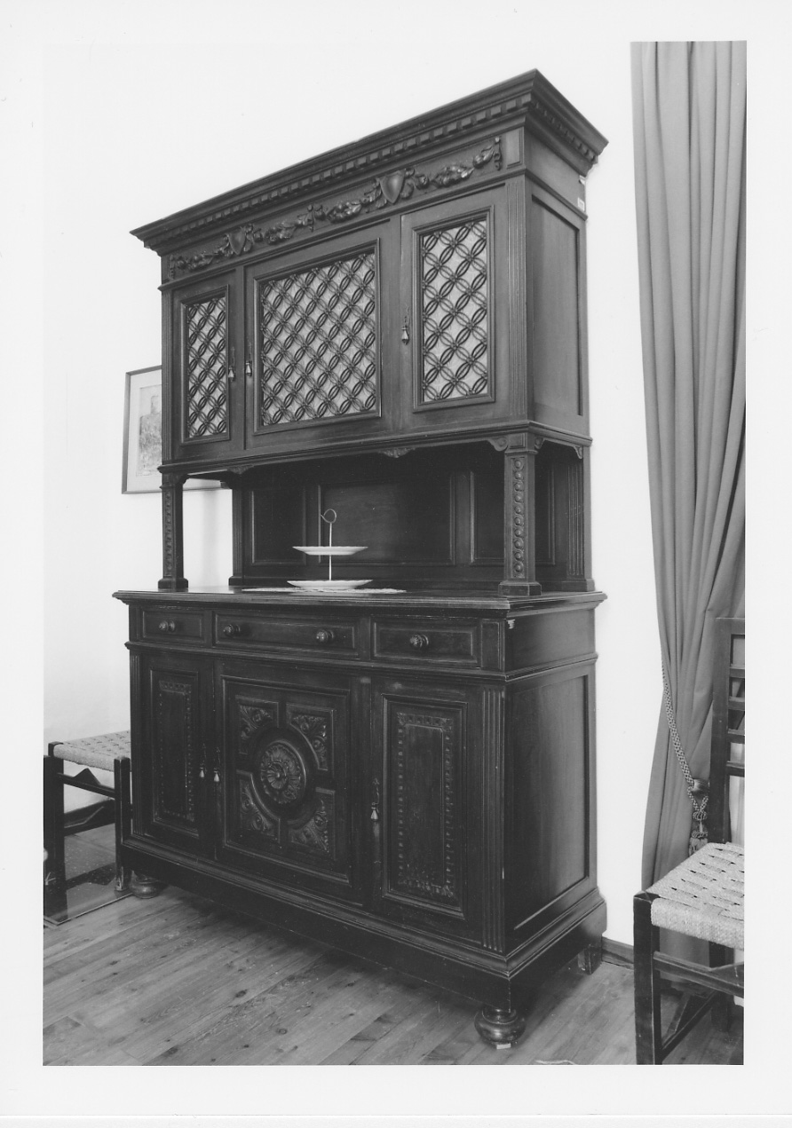 credenza con alzata, opera isolata - produzione piemontese (fine/inizio secc. XIX/ XX)