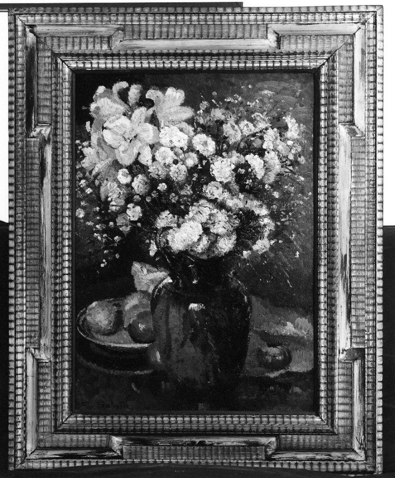 Fiori, natura morta con fiori e frutta (dipinto, opera isolata) di Sobrile Giuseppe (secondo quarto sec. XX)