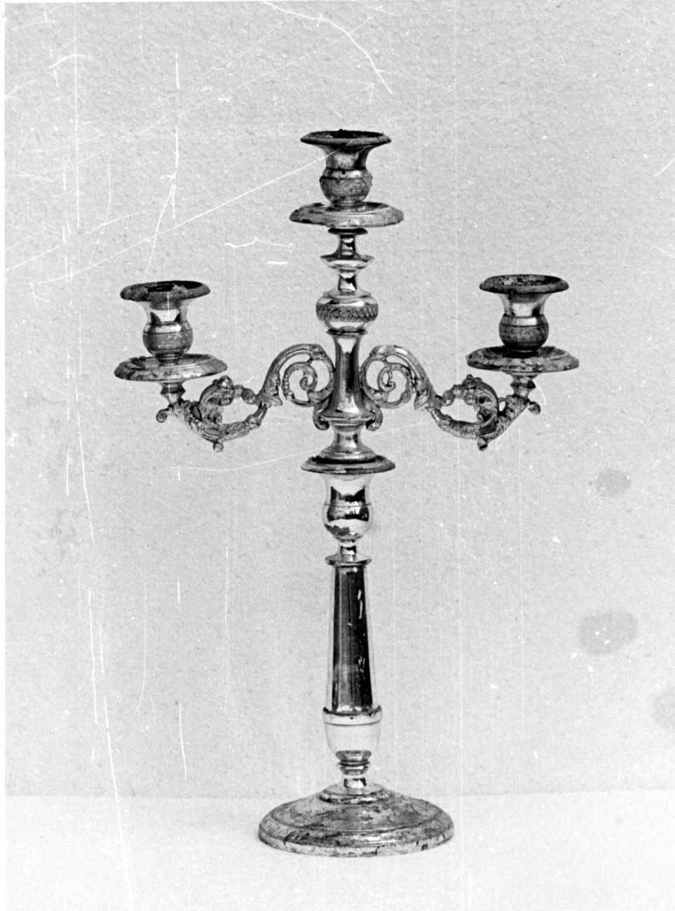 candeliere, serie - bottega piemontese (sec. XIX)