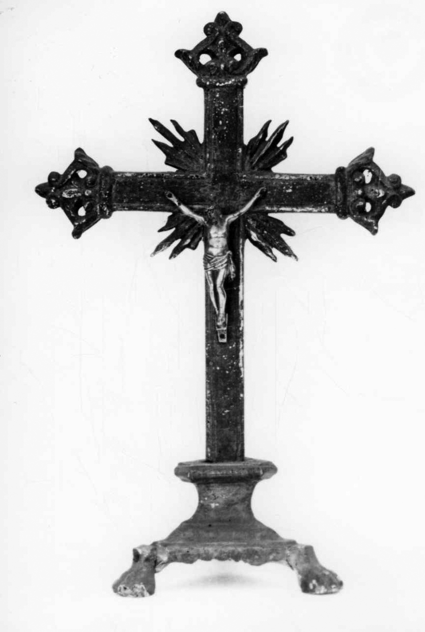 Cristo crocifisso (croce d'altare, opera isolata) - bottega piemontese (sec. XVII, sec. XIX)