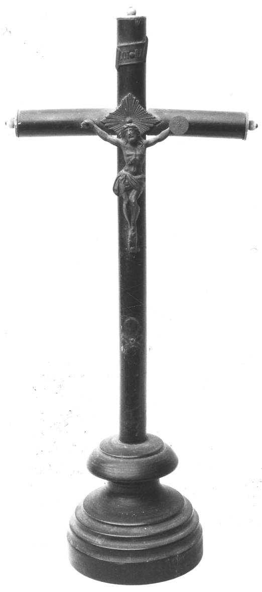 Cristo crocifisso (croce d'altare, opera isolata) - bottega piemontese (inizio sec. XIX)