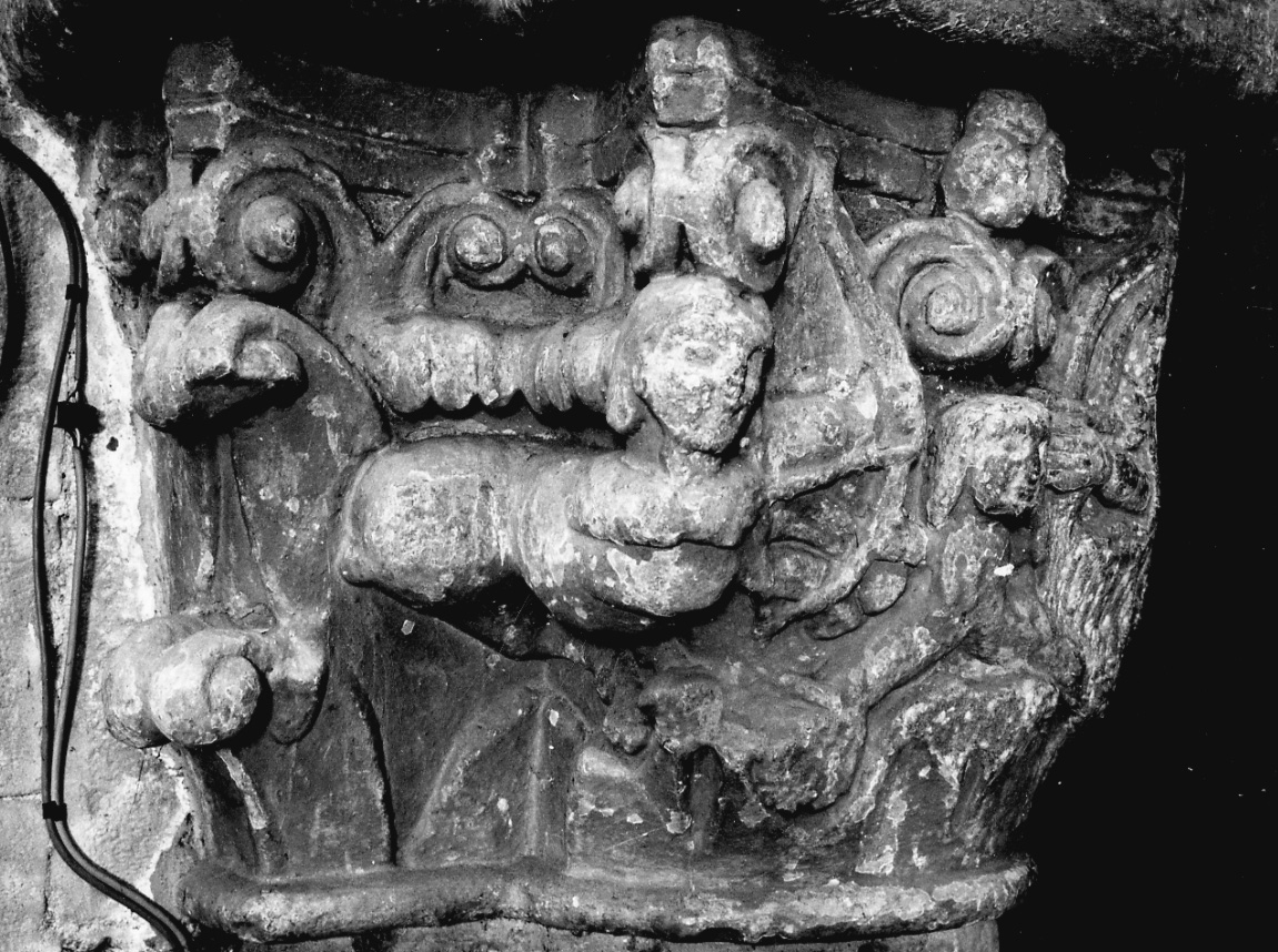 Figura femminile con centauro (semicapitello, opera isolata) - bottega liguro-lombarda (seconda metà sec. XII)