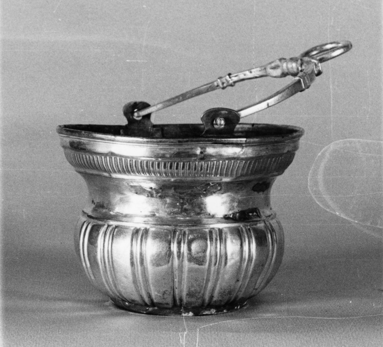 secchiello per l'acqua benedetta, opera isolata - bottega italiana (sec. XIX)