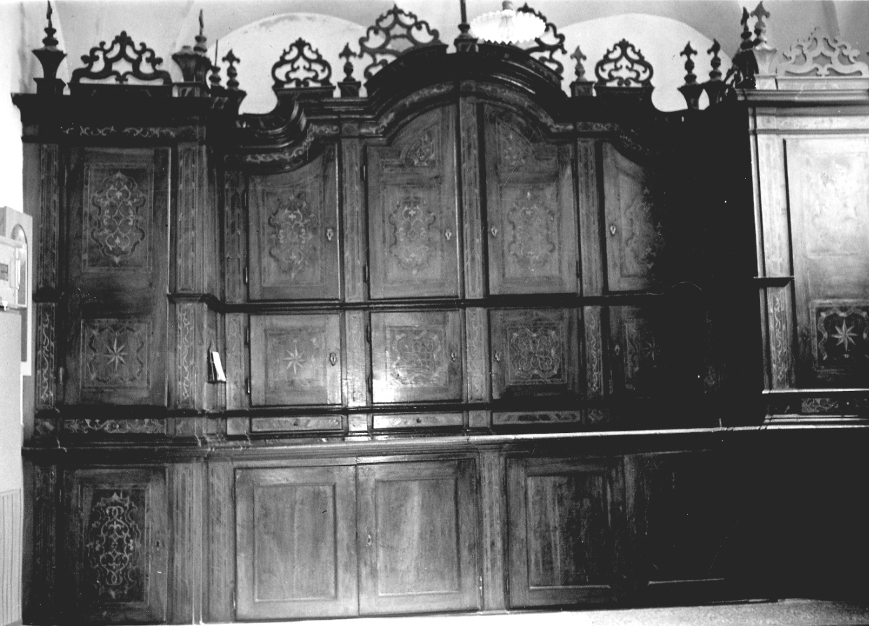 armadio da sacrestia, opera isolata - bottega piemontese (inizio sec. XIX)