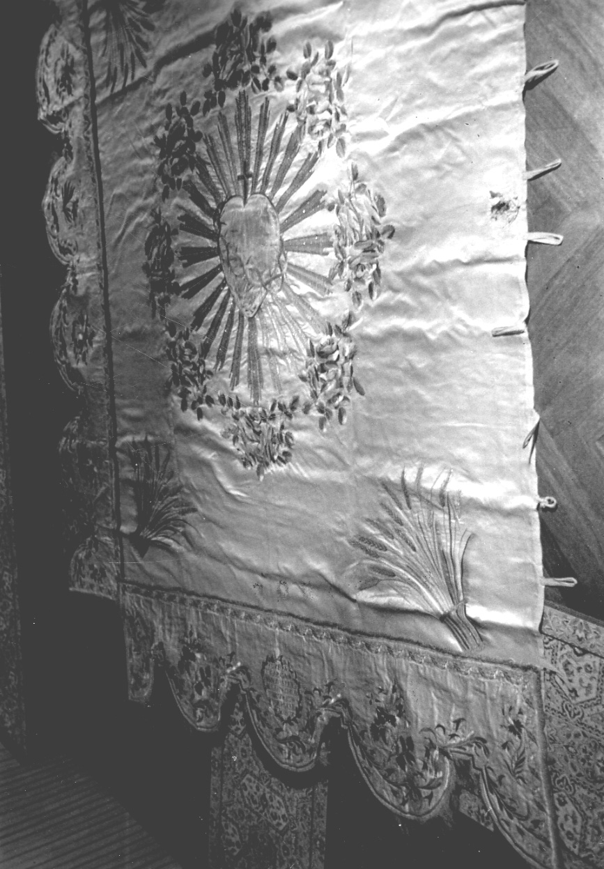 Sacro Cuore di Gesù (cielo del baldacchino processionale, opera isolata) - manifattura piemontese (primo quarto sec. XIX)