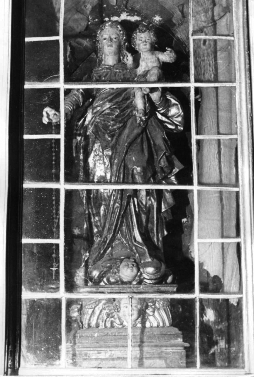 Madonna del Rosario (statua, opera isolata) - bottega liguro-lombarda (seconda metà sec. XVII)