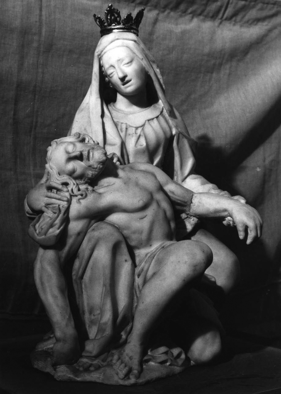 Pietà (statua, opera isolata) - bottega liguro-piemontese (seconda metà sec. XIX)