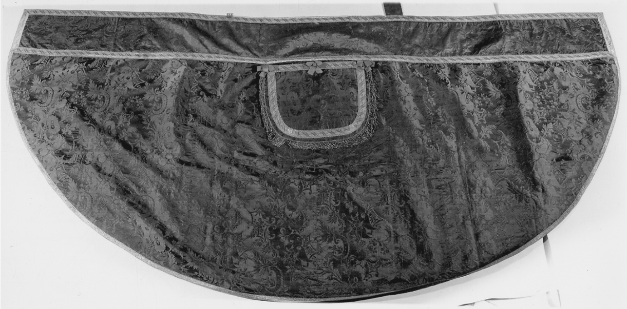 piviale, opera isolata - manifattura genovese (metà sec. XVIII)