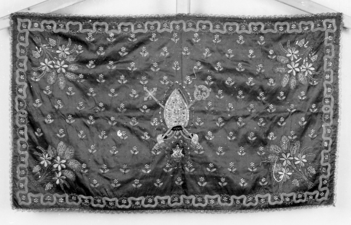grembiule, opera isolata - manifattura piemontese (prima metà sec. XIX)