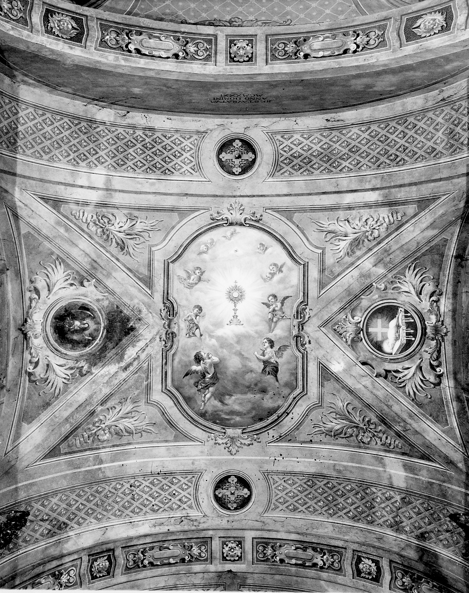 angeli con ostensorio (decorazione pittorica, elemento d'insieme) - ambito piemontese (secondo quarto sec. XX)