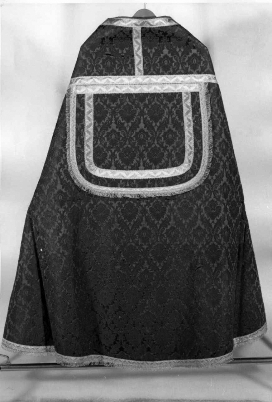 piviale, elemento d'insieme - manifattura piemontese (prima metà sec. XX)