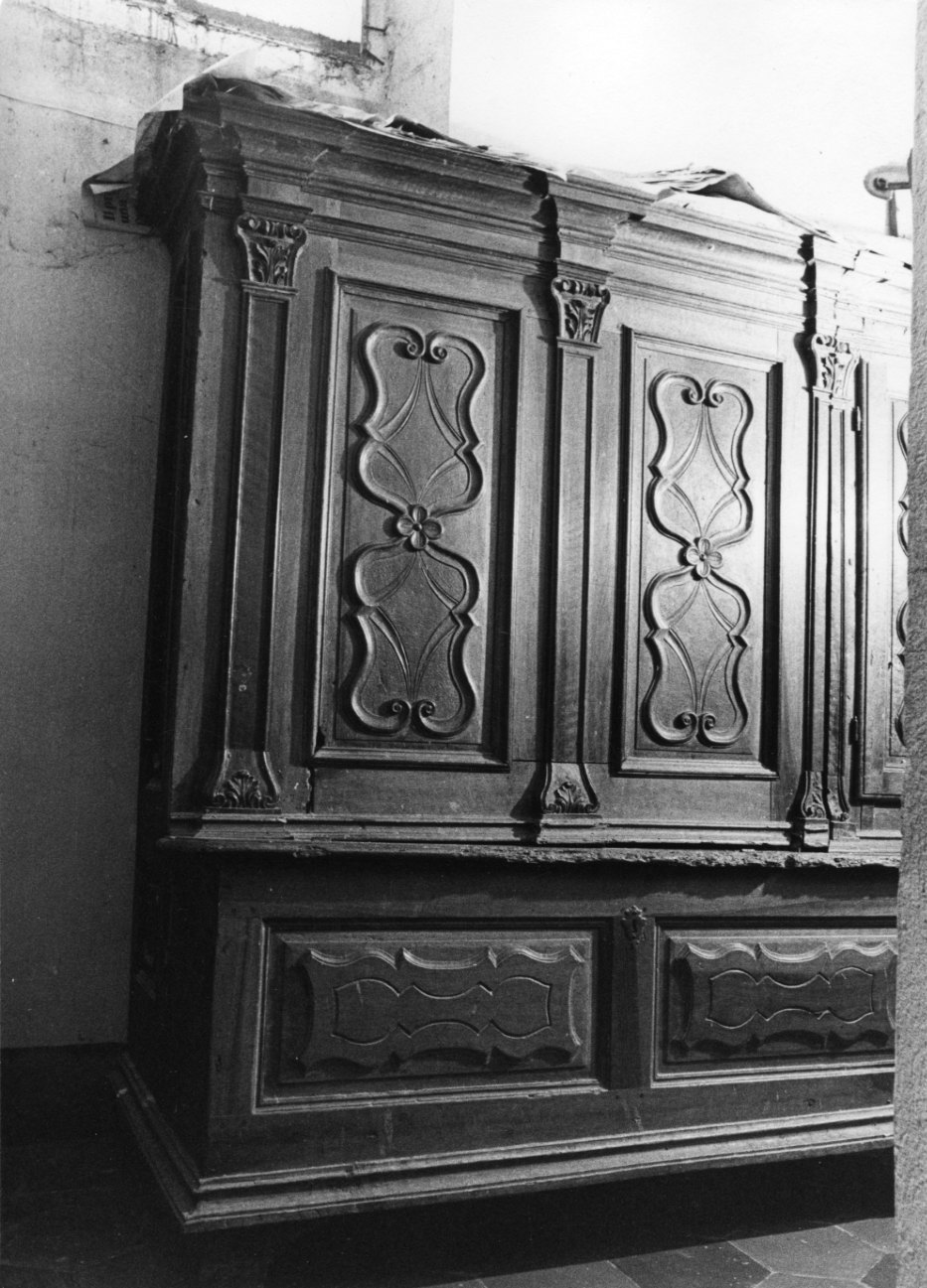 armadio da sacrestia, opera isolata - bottega piemontese (sec. XVIII)