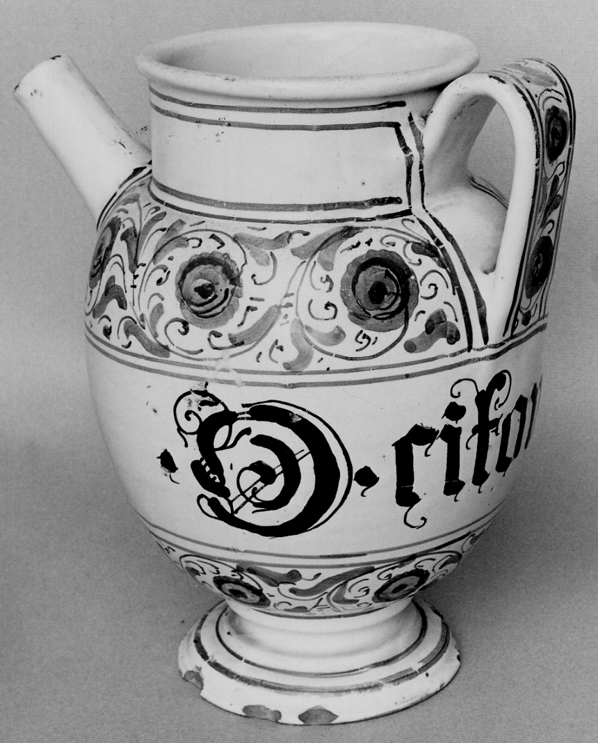 brocca da farmacia, opera isolata - manifattura savonese (seconda metà sec. XVIII)