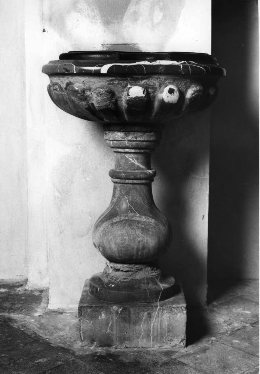 acquasantiera - a fusto, serie - bottega piemontese (sec. XVIII)