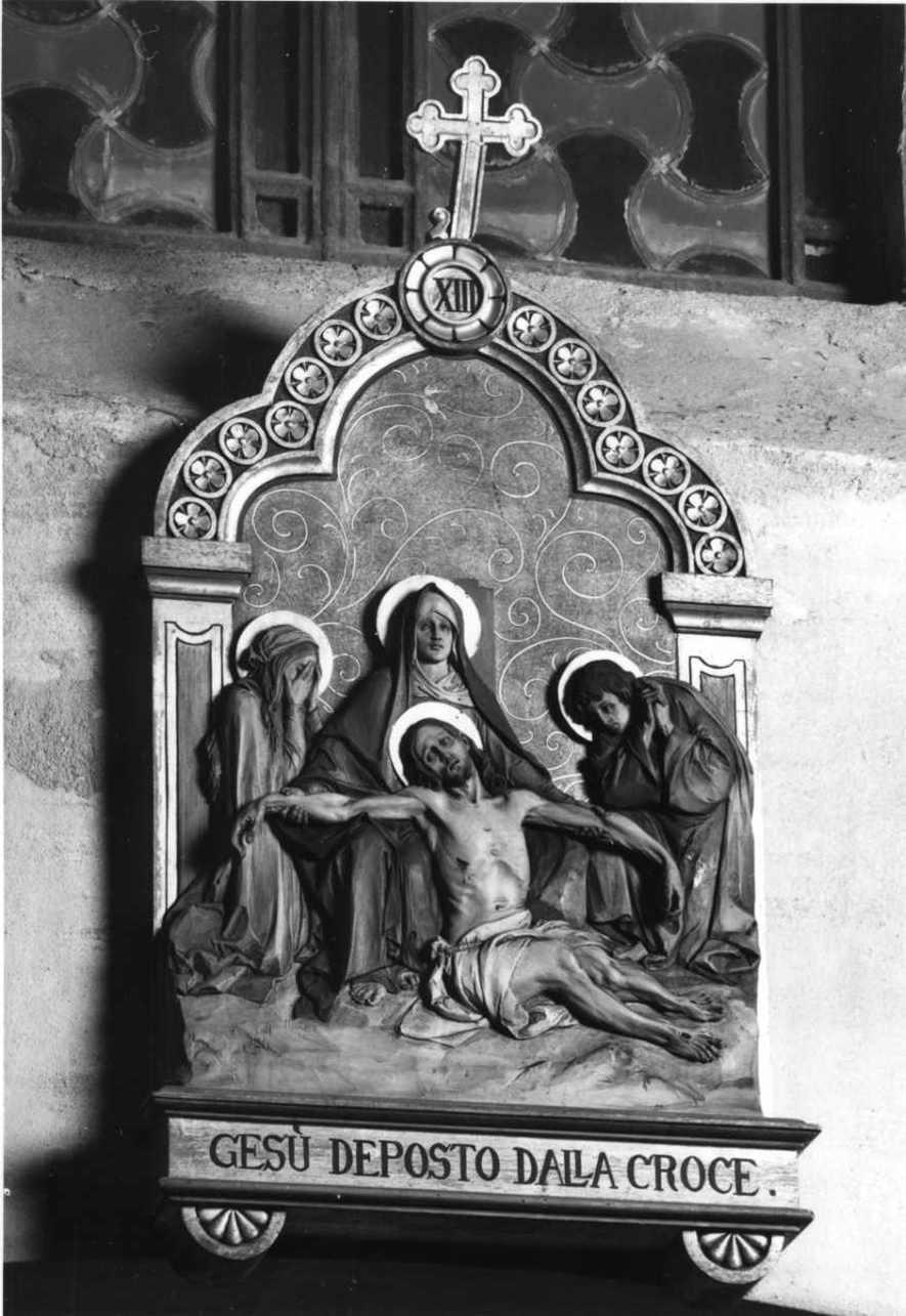 stazione XIII: Gesù deposto dalla croce (dipinto, elemento d'insieme) di Casa Cristiano Delago (secondo quarto sec. XX)
