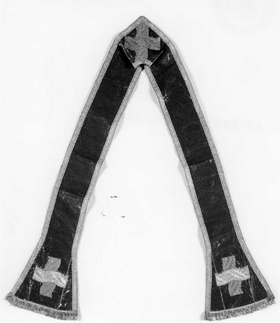 stola, opera isolata - manifattura piemontese (primo quarto sec. XX)