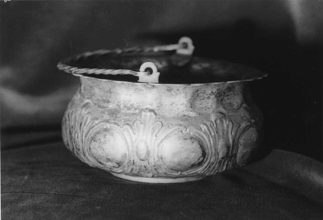 secchiello per l'acqua benedetta, opera isolata - bottega piemontese (seconda metà sec. XVIII)