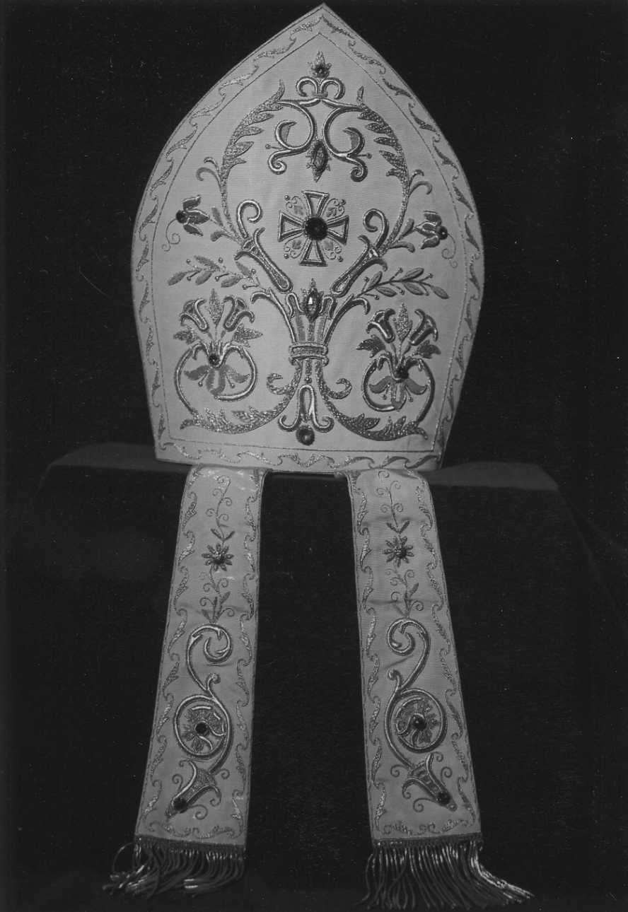 mitria preziosa, opera isolata - manifattura piemontese (inizio, primo quarto sec. XIX, sec. XX)